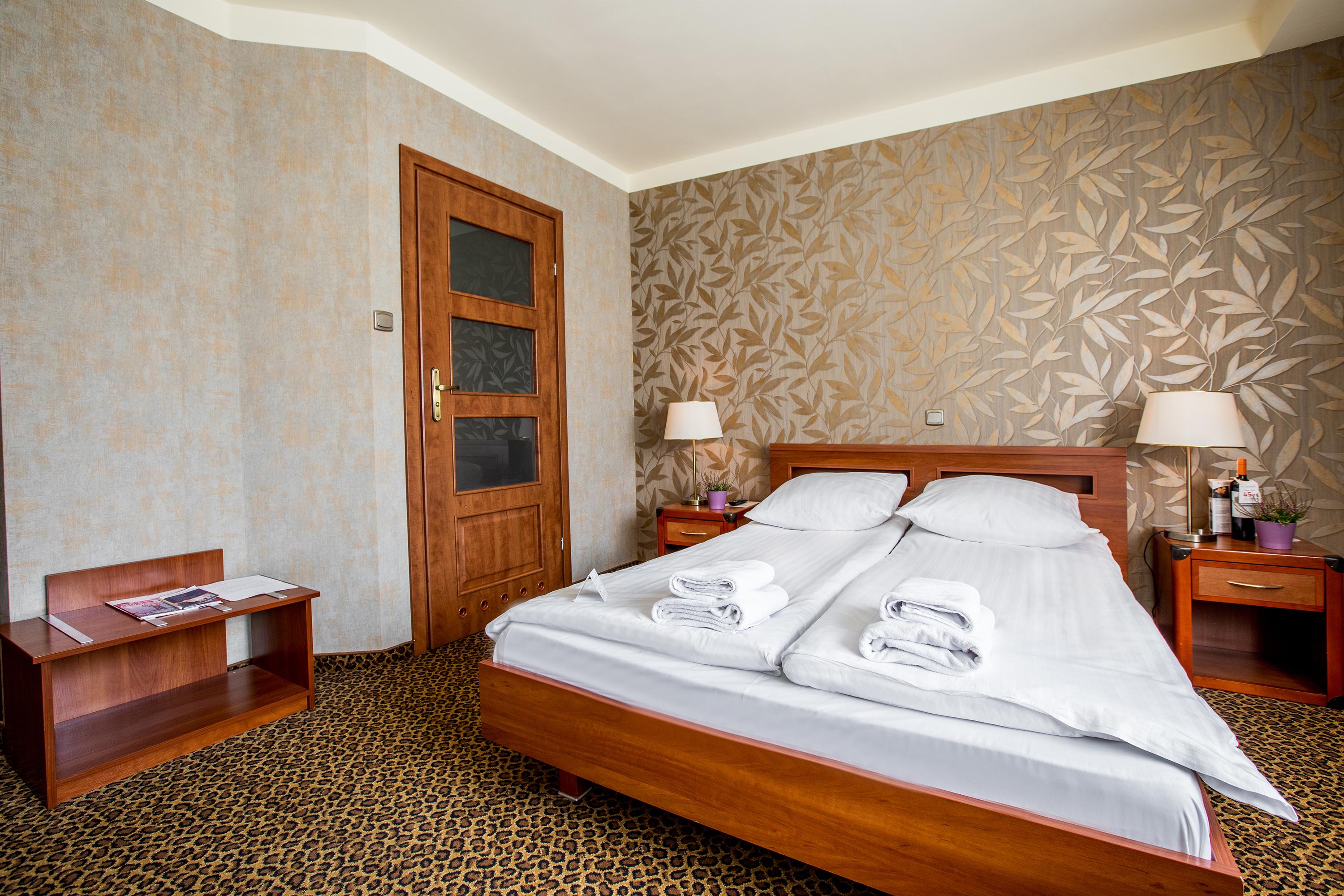 Hotel Diament Vacanza Katowice - Siemianowice Siemianowice Slaskie Exterior photo